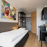 Cabinn Plus Esbjerg מלון 3*
