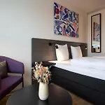 Cabinn Plus Esbjerg 3* אסביירג