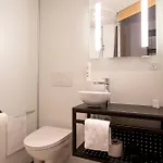 酒店 Cabinn Plus Esbjerg 3*