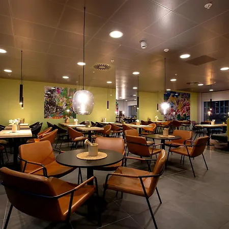 Cabinn Plus Esbjerg فندق 3*