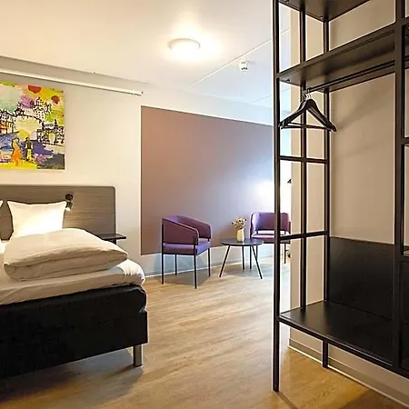 Cabinn Plus Esbjerg 3* אסביירג