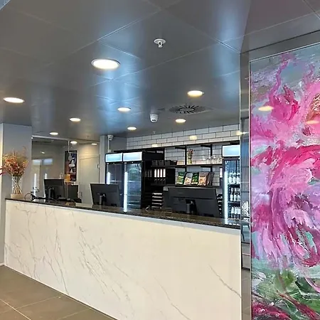 Cabinn Plus Esbjerg 3* אסביירג