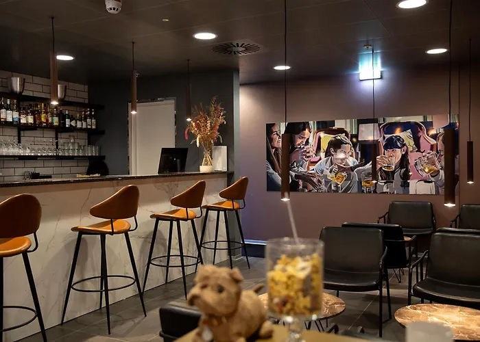 Cabinn Plus Esbjerg 3* אסביירג