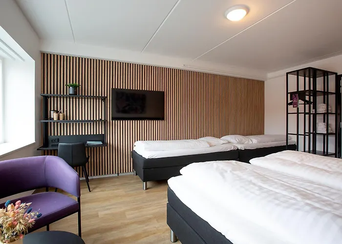 Cabinn Plus Esbjerg Hotel 3*