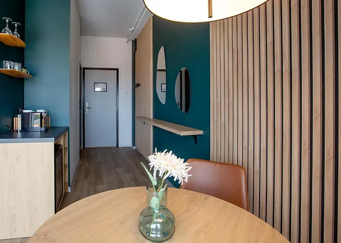 Hotel Cabinn Plus Esbjerg 3*