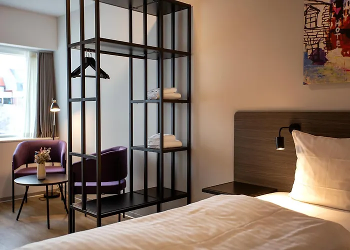 Cabinn Plus Esbjerg מלון