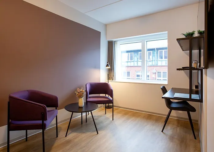 Cabinn Plus Esbjerg מלון