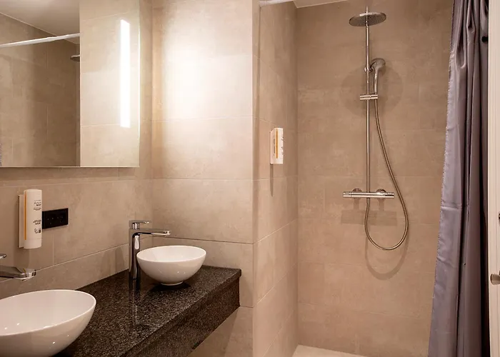 מלון Cabinn Plus Esbjerg